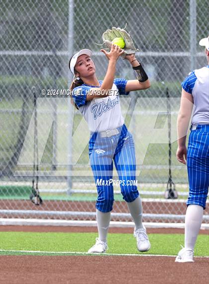 Thumbnail 3 in South Grand Prairie vs. Plano West (UIL 6A Softball Area) photogallery.