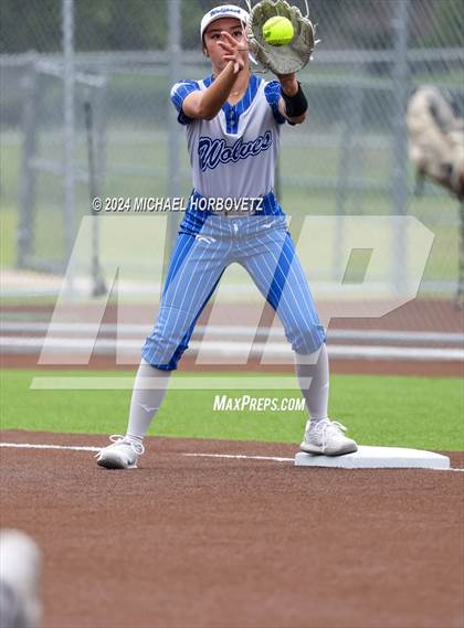 Thumbnail 3 in South Grand Prairie vs. Plano West (UIL 6A Softball Area) photogallery.