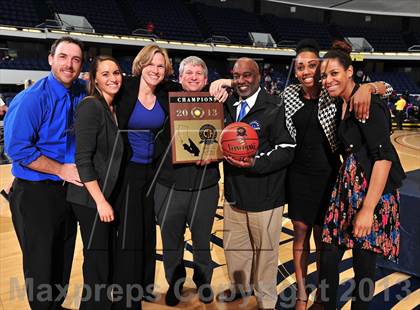 Thumbnail 3 in Serra vs. Windward (CIF SS 4AA Final) photogallery.