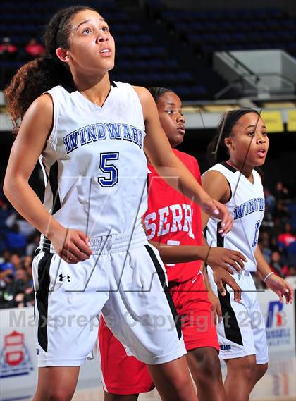 Thumbnail 1 in Serra vs. Windward (CIF SS 4AA Final) photogallery.