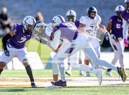 Thumbnail 3 in Christian Brothers vs. Liberty North - MSHSAA Class 6 Show-Me Bowl photogallery.
