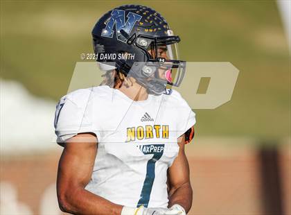 Thumbnail 2 in Christian Brothers vs. Liberty North - MSHSAA Class 6 Show-Me Bowl photogallery.