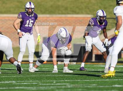 Thumbnail 2 in Christian Brothers vs. Liberty North - MSHSAA Class 6 Show-Me Bowl photogallery.