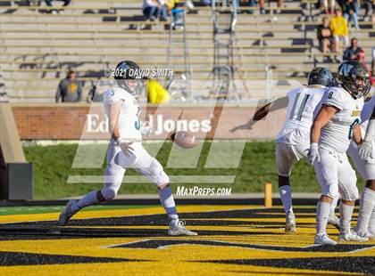 Thumbnail 3 in Christian Brothers vs. Liberty North - MSHSAA Class 6 Show-Me Bowl photogallery.