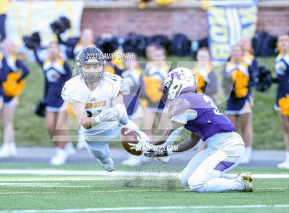 Thumbnail 2 in Christian Brothers vs. Liberty North - MSHSAA Class 6 Show-Me Bowl photogallery.