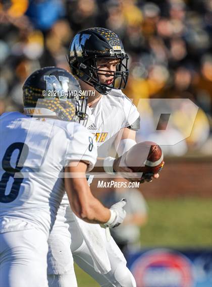 Thumbnail 1 in Christian Brothers vs. Liberty North - MSHSAA Class 6 Show-Me Bowl photogallery.