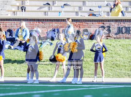 Thumbnail 2 in Christian Brothers vs. Liberty North - MSHSAA Class 6 Show-Me Bowl photogallery.