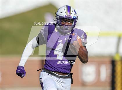 Thumbnail 2 in Christian Brothers vs. Liberty North - MSHSAA Class 6 Show-Me Bowl photogallery.