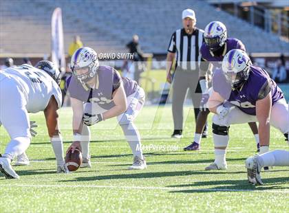 Thumbnail 1 in Christian Brothers vs. Liberty North - MSHSAA Class 6 Show-Me Bowl photogallery.