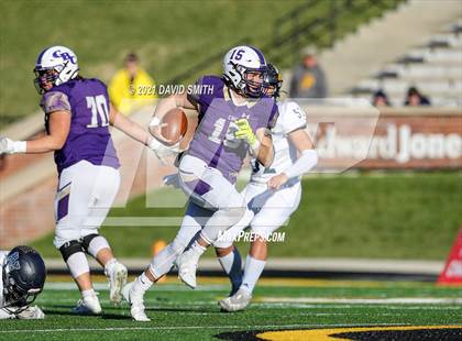 Thumbnail 1 in Christian Brothers vs. Liberty North - MSHSAA Class 6 Show-Me Bowl photogallery.