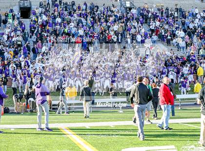 Thumbnail 3 in Christian Brothers vs. Liberty North - MSHSAA Class 6 Show-Me Bowl photogallery.
