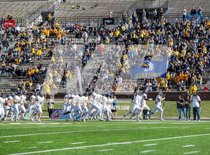 Thumbnail 3 in Christian Brothers vs. Liberty North - MSHSAA Class 6 Show-Me Bowl photogallery.