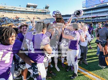 Thumbnail 3 in Christian Brothers vs. Liberty North - MSHSAA Class 6 Show-Me Bowl photogallery.