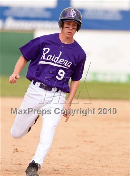 Thumbnail 3 in Stillwater vs. Cretin-Derham Hall (Section 4AAA Playoffs) photogallery.