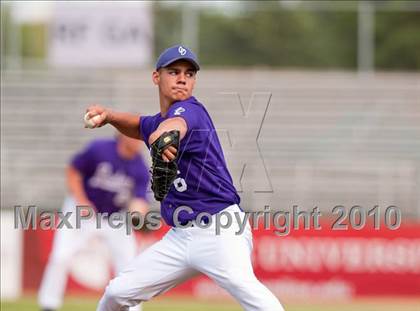 Thumbnail 2 in Stillwater vs. Cretin-Derham Hall (Section 4AAA Playoffs) photogallery.