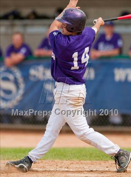 Thumbnail 1 in Stillwater vs. Cretin-Derham Hall (Section 4AAA Playoffs) photogallery.
