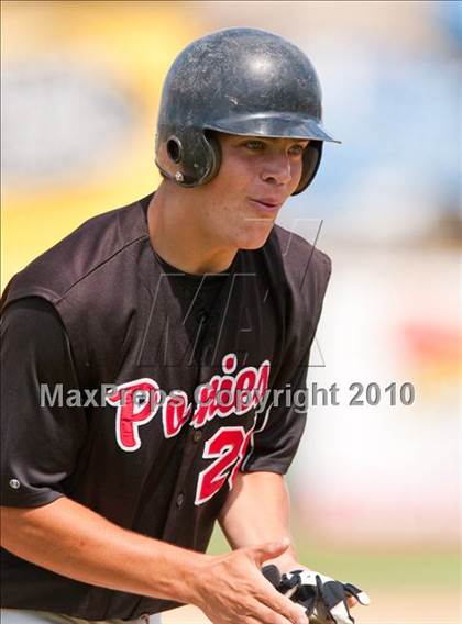 Thumbnail 2 in Stillwater vs. Cretin-Derham Hall (Section 4AAA Playoffs) photogallery.