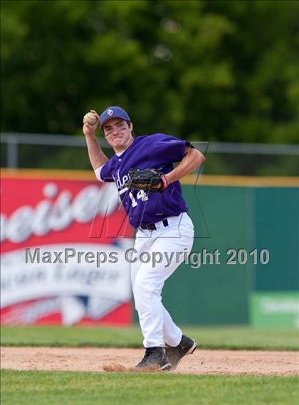 Thumbnail 3 in Stillwater vs. Cretin-Derham Hall (Section 4AAA Playoffs) photogallery.