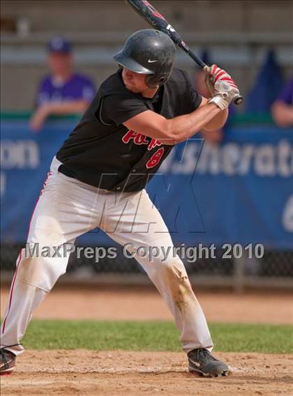 Thumbnail 1 in Stillwater vs. Cretin-Derham Hall (Section 4AAA Playoffs) photogallery.
