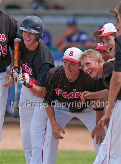 Thumbnail 3 in Stillwater vs. Cretin-Derham Hall (Section 4AAA Playoffs) photogallery.