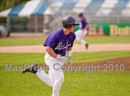 Thumbnail 2 in Stillwater vs. Cretin-Derham Hall (Section 4AAA Playoffs) photogallery.