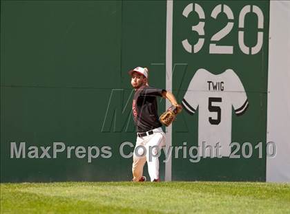 Thumbnail 1 in Stillwater vs. Cretin-Derham Hall (Section 4AAA Playoffs) photogallery.