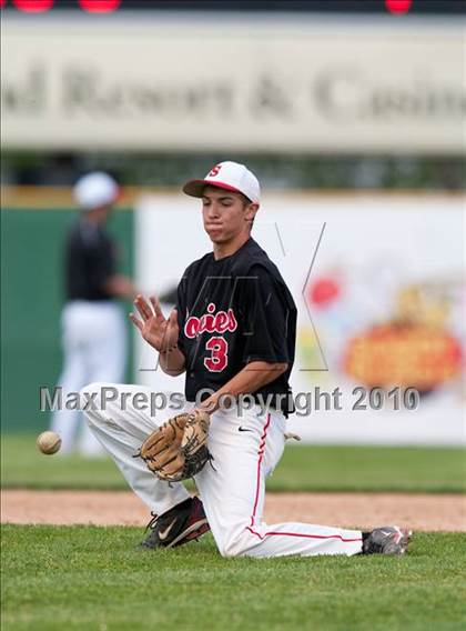 Thumbnail 2 in Stillwater vs. Cretin-Derham Hall (Section 4AAA Playoffs) photogallery.