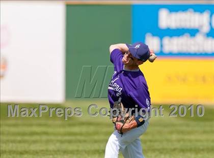 Thumbnail 2 in Stillwater vs. Cretin-Derham Hall (Section 4AAA Playoffs) photogallery.
