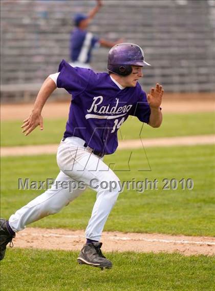 Thumbnail 2 in Stillwater vs. Cretin-Derham Hall (Section 4AAA Playoffs) photogallery.