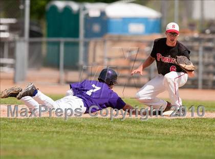 Thumbnail 3 in Stillwater vs. Cretin-Derham Hall (Section 4AAA Playoffs) photogallery.