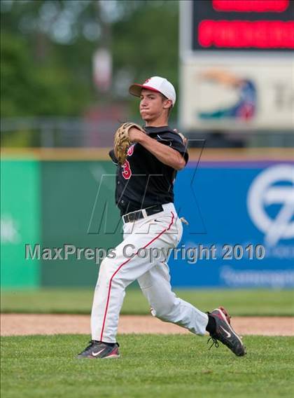 Thumbnail 3 in Stillwater vs. Cretin-Derham Hall (Section 4AAA Playoffs) photogallery.