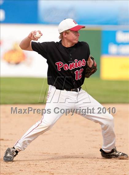 Thumbnail 3 in Stillwater vs. Cretin-Derham Hall (Section 4AAA Playoffs) photogallery.