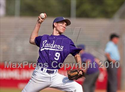 Thumbnail 3 in Stillwater vs. Cretin-Derham Hall (Section 4AAA Playoffs) photogallery.