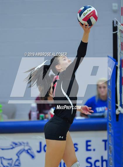 Thumbnail 3 in Mayde Creek @ Fort Bend Austin (KISD/CFISD Varsity Tournament) photogallery.