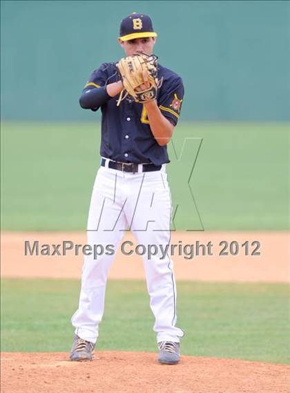 Thumbnail 1 in Uvalde @ Brennan photogallery.
