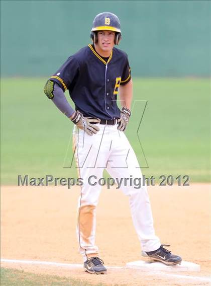 Thumbnail 1 in Uvalde @ Brennan photogallery.