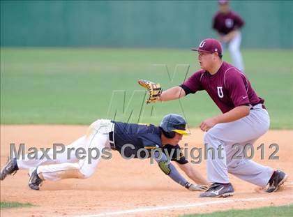 Thumbnail 2 in Uvalde @ Brennan photogallery.