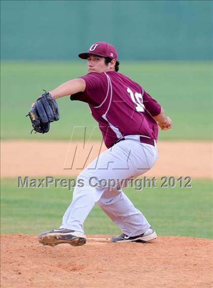 Thumbnail 2 in Uvalde @ Brennan photogallery.