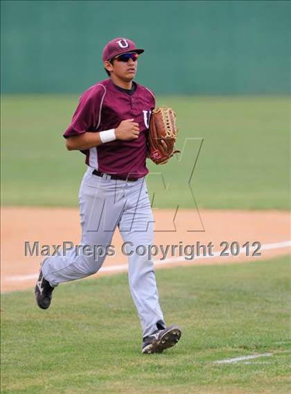 Thumbnail 2 in Uvalde @ Brennan photogallery.