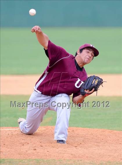 Thumbnail 3 in Uvalde @ Brennan photogallery.