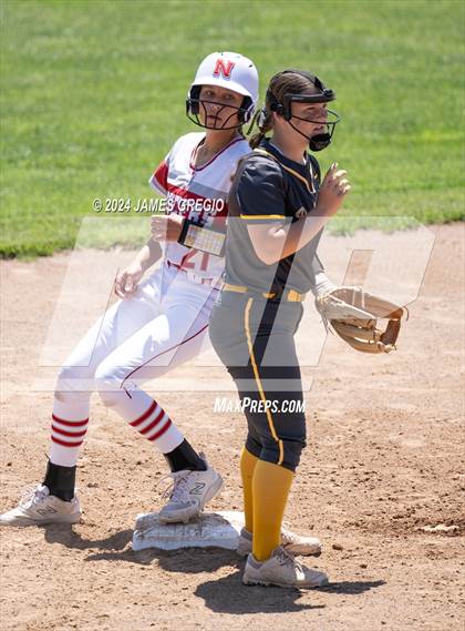 Thumbnail 2 in Neshannock vs. Bentworth (WPIAL 2A Final) photogallery.