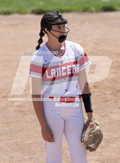 Thumbnail 3 in Neshannock vs. Bentworth (WPIAL 2A Final) photogallery.