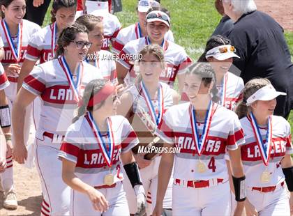 Thumbnail 1 in Neshannock vs. Bentworth (WPIAL 2A Final) photogallery.