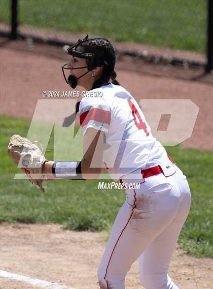 Thumbnail 1 in Neshannock vs. Bentworth (WPIAL 2A Final) photogallery.
