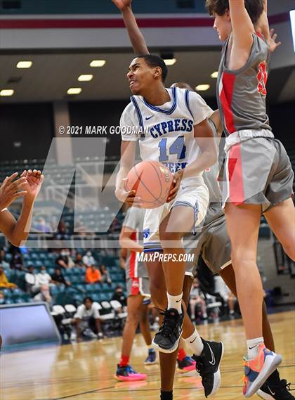Thumbnail 1 in Cypress Creek vs Fort Bend Travis (UIL-6A Area Playoff) photogallery.