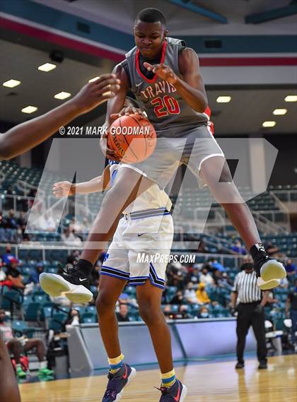 Thumbnail 3 in Cypress Creek vs Fort Bend Travis (UIL-6A Area Playoff) photogallery.