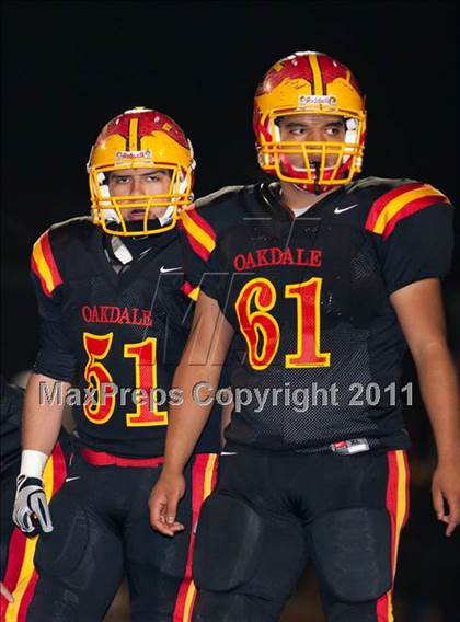 Thumbnail 3 in Casa Roble @ Oakdale (CIF SJS D3 Semifinal) photogallery.