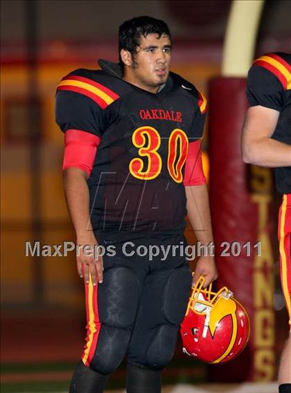 Thumbnail 3 in Casa Roble @ Oakdale (CIF SJS D3 Semifinal) photogallery.