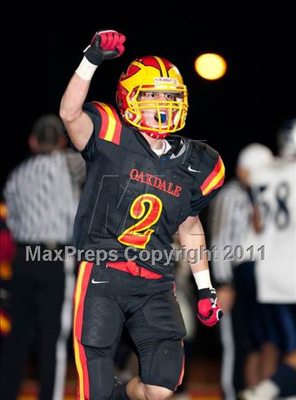 Thumbnail 1 in Casa Roble @ Oakdale (CIF SJS D3 Semifinal) photogallery.