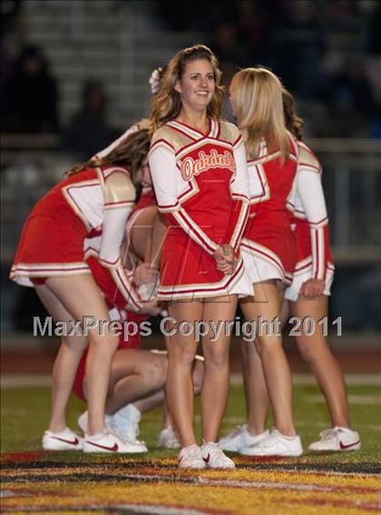 Thumbnail 2 in Casa Roble @ Oakdale (CIF SJS D3 Semifinal) photogallery.
